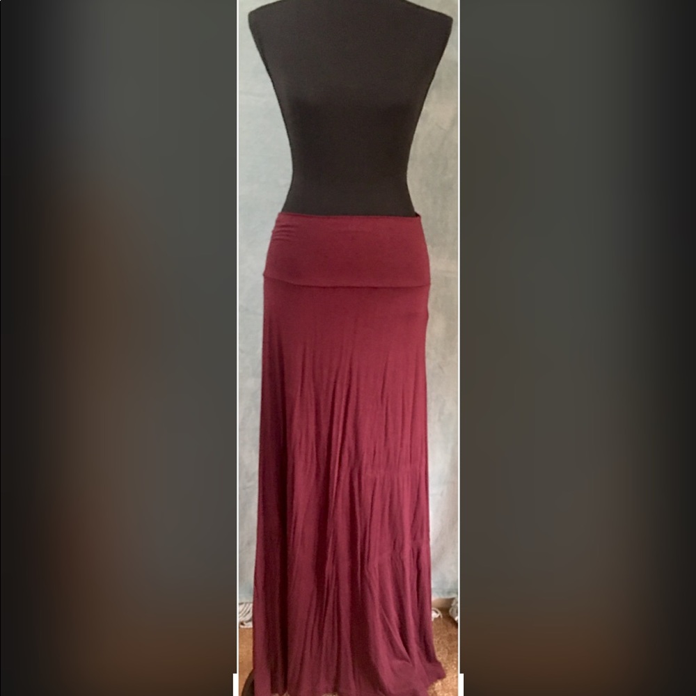 Free to Live Maroon Maxi Skirt Size M
